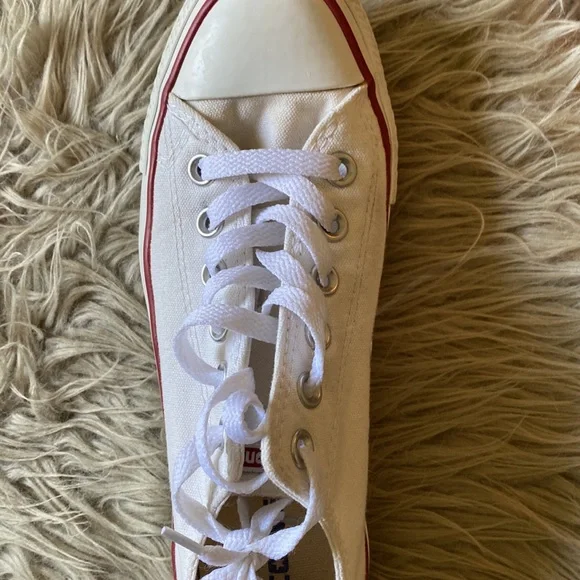 Converse shoes size 7 - Picture 7 of 7